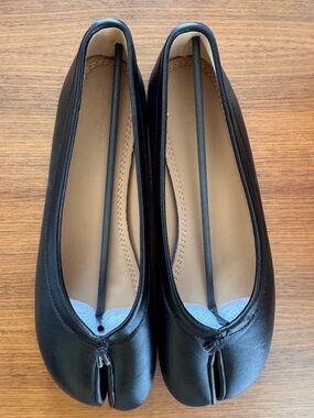 Women’s Split-Toe Ballet Flats